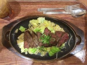 ステーキマウンテン 横浜ワールドポーターズ