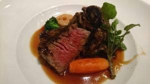 QRAUD Natural Taste Restaurant