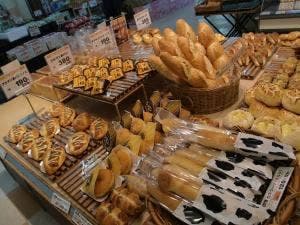 Perle オギノ都留店