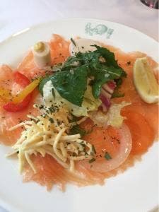 シェ・レザンジュ