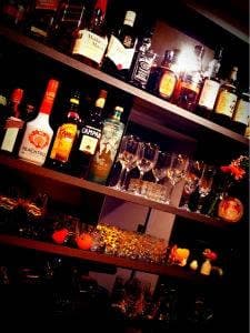 Bar Bird Land