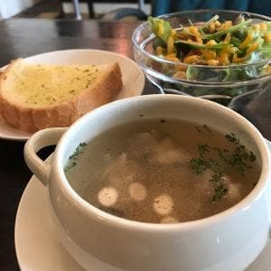 brown blanc cafe