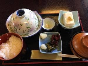 たち野