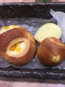 パン工場 イオンラブラ万代店