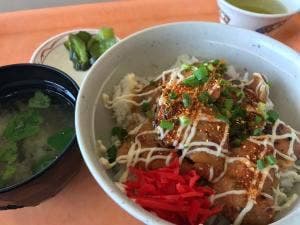 専修大学9号館食堂