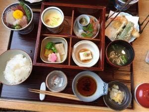 和食処つきやま