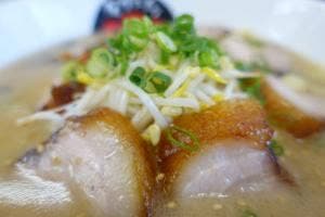 九州ラーメンくろちゃん