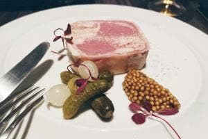 イタリアン Bistro cafebar forum