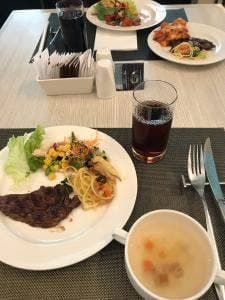 クラウンカフェ