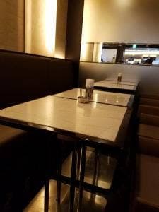 なんばウオーク カフェ英國屋 WEST 1番街南通り