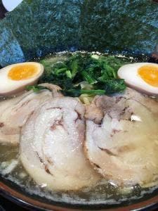 横浜家系ラーメン 神楽家