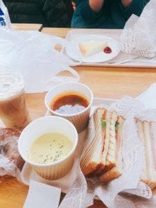 ベーカリー&カフェ コパン 東北芸術工科大学