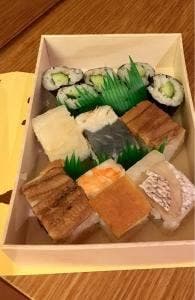 小鯛雀鮨 鮨萬 阪急梅田店