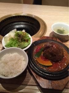 炭火焼肉 一心園