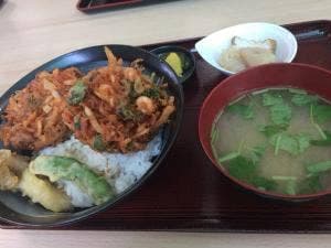 海鮮処 市場食堂