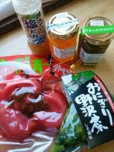 特産物展示即売 道の駅 花街道付知