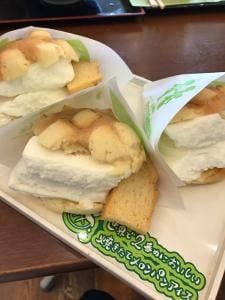 世界で2番目に美味しい焼きたてメロンパンアイス ピエリ守山店