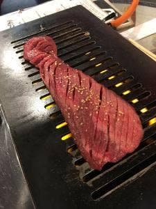 ホルモン人 本店