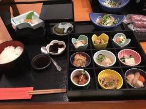菜乃家創作ダイニング