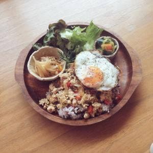 カフェ ド アイシーエイチ