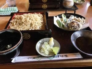 嘉津味屋 三芳店