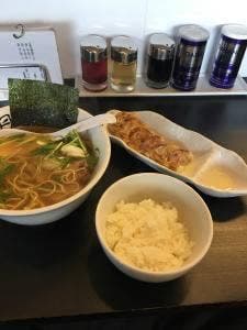 麺屋 彩月