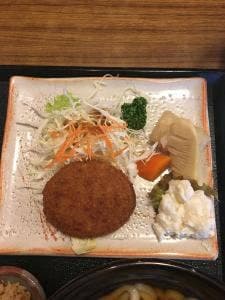 食堂 正起