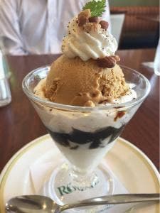 ロイヤルホスト 芦屋店