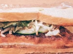 100YEN BAKERY Yakitatei イオンモール大阪ドームシティ店