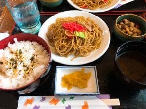 スリーピース