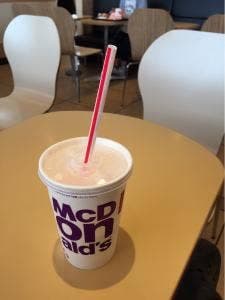 マクドナルド 半田ニトリ店