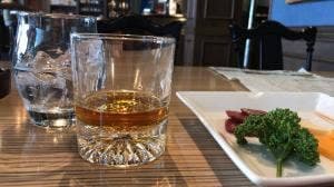 ライオンズヘッド 駅東口店