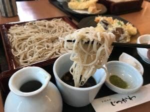 手打そばじつかわ