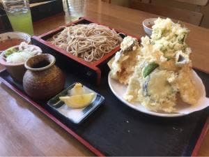 蝉丸