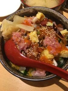 立喰い 大和寿司