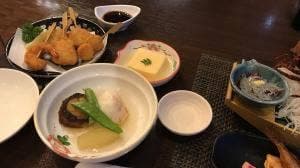 天下泰平の湯 食事処 二升五合