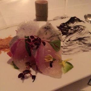 レストラン ティラ