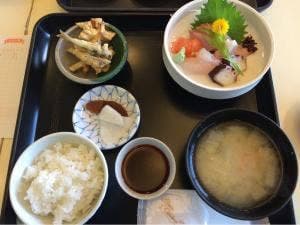 彦さん茶屋 鮮魚田丸