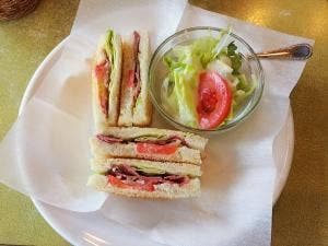 カフェ・ウッディタウン