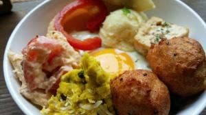 下町食堂ちょこっとバル Benの台所