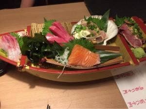 完全個室 海鮮と産地鶏の炭火網焼き うお鶏 浜松店
