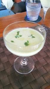 Torattoria Bar 慶留間gnon