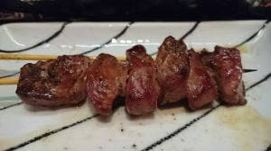 もつ焼き じんちゃん