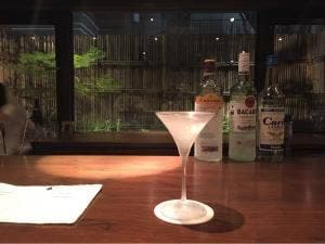 スカラベ ザ・バー 横浜