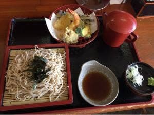 藤ひろ