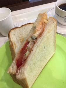 VIE DE FRANCE アピア店