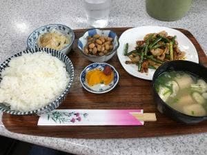 定食屋 政茶論