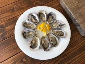 FARM SUZUKIオイスターバー