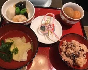 梅の花 四日市店