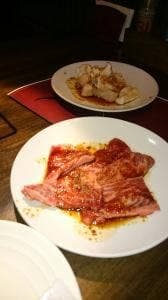 炭火焼肉 まがりや